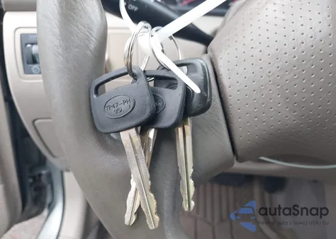 2004 Toyota Corolla Ce из США, поврежденный, VIN JTDBR32E342035487